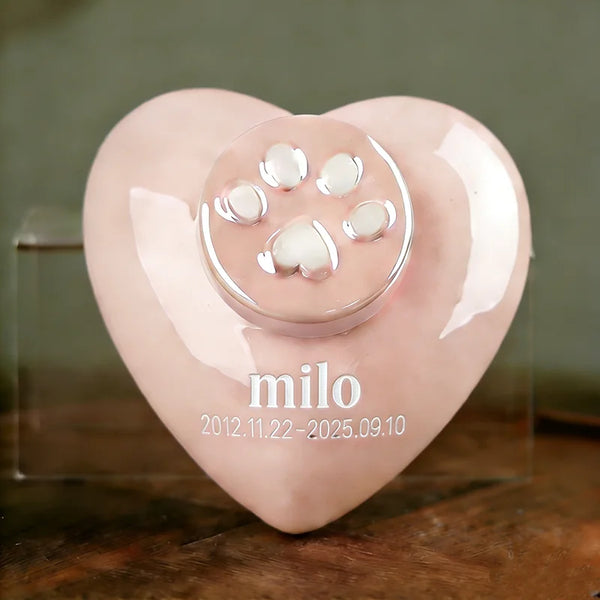 Custom Engraved Pet Memorial Urn: Heart-Shaped Ceramic Keepsake with Unique Paw Lid for Beloved Pets
