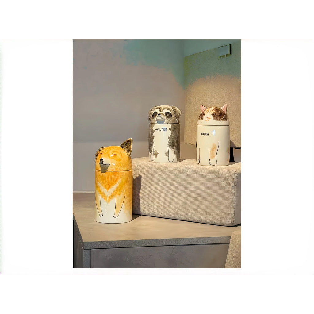 CustoPersonalized Cat Urn, Hand-Painted Ceramic Pet Memorial Keepsake Box – Custom Pet Portrait from Photo, Cremation Ashes Container for Catsm Pet Portrait from Photo, Cremation Ashes Container for Cats